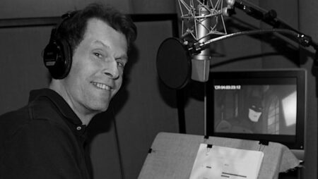 バットマンの声を担当したケビン・コンロイが66歳で死去