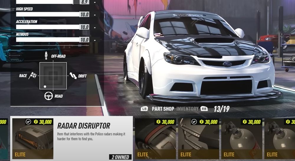 Need for Speed Heat で警官に邪魔されないようにしましょう!