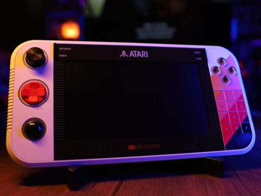 Atari Gamestation Go: テンキー付きレトロ ゲーム ハンドヘルド