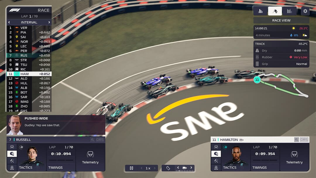 RaceCarドライバーは、Game F1 Manager 24のAmazonのAWSサービスの広告でコーナーを回します。これは、Valveのコンテンツポリシーでまだ許可されているスチーム広告の例です。