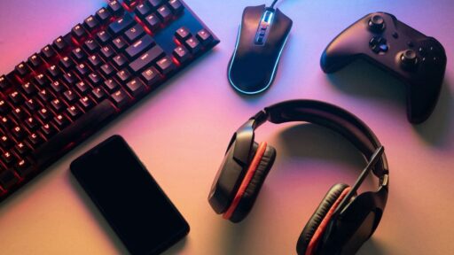 ライブストリーマーのための7つのヒントTwitchストリーミングに最適なゲームスペースを作成する