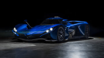 プロジェクトモーターレース、ジャイアンツソフトウェア、プロジェクトモーターレースがチェコのハイパースポーツプラガボヘムに向かっています