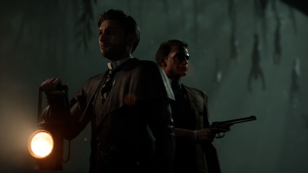ゲームのスクリーンショットシャーロックホームズは、死体がぶら下がっている前に銃とランタンを持っているシャーロックとワトソンを見せて目覚めました